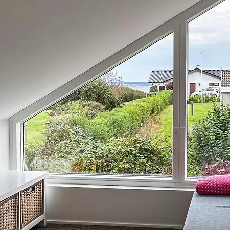 Ferienhaus Gorgeous In With Wifi *